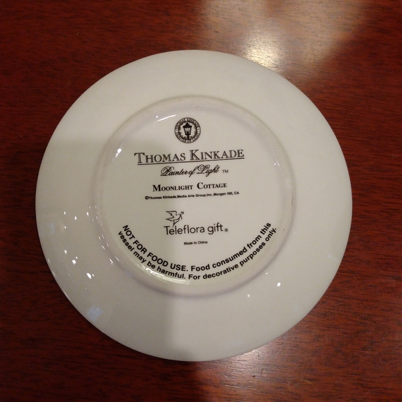 Thomas Kinkade " Moonlight Cottage " Plate - Picture 2 of 2